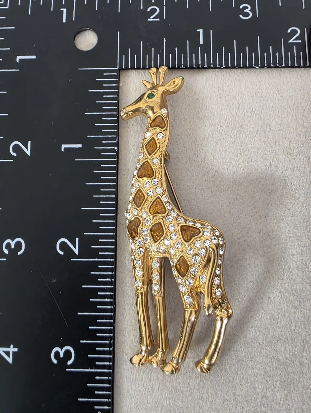 Vintage 80s Gold Giraffe Brooch Pin